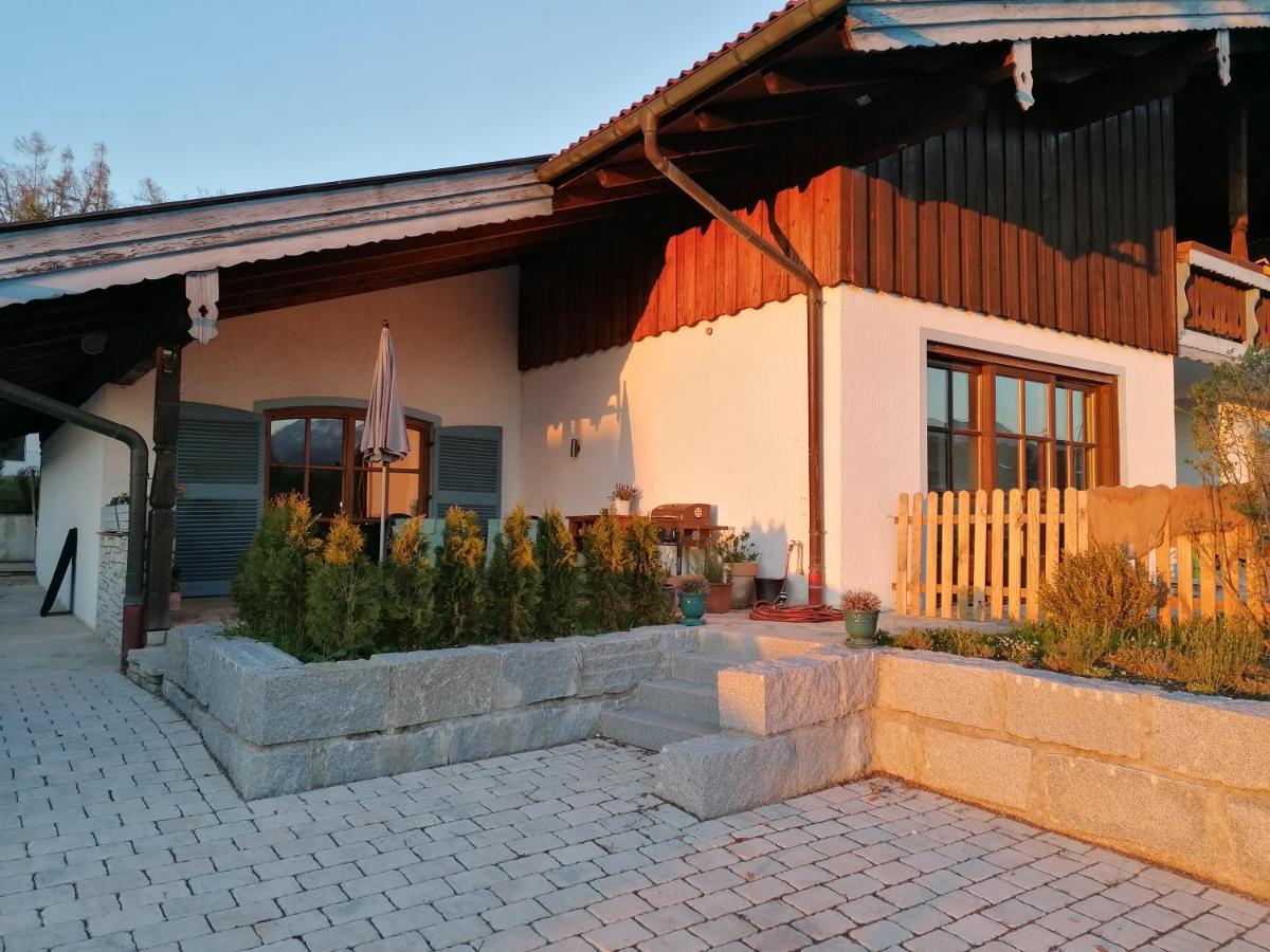 Ferienwohnung Stoeckl Grabenstätt Buitenkant foto